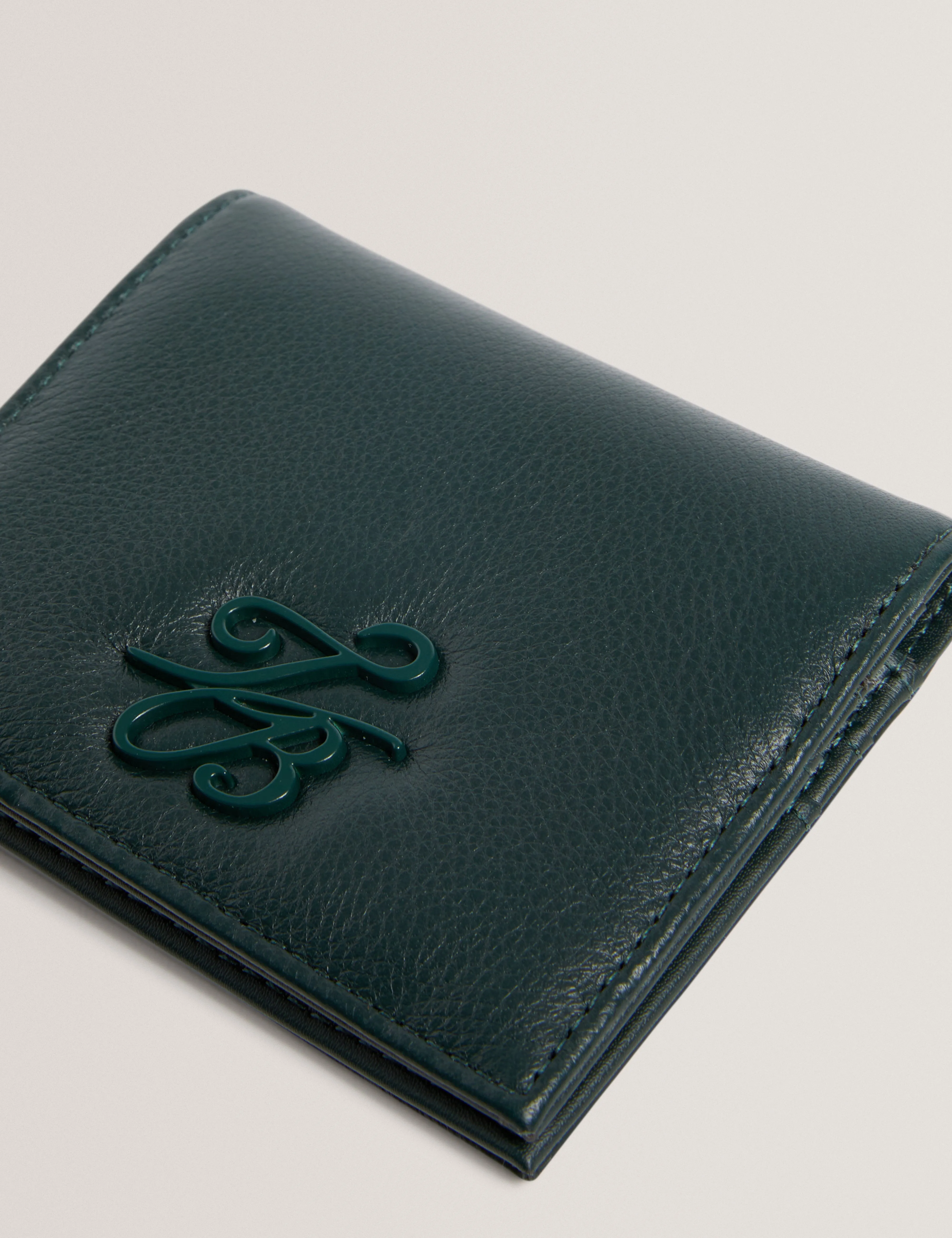 Marloo Tb Script Fold Over Card Hold Mid-Green