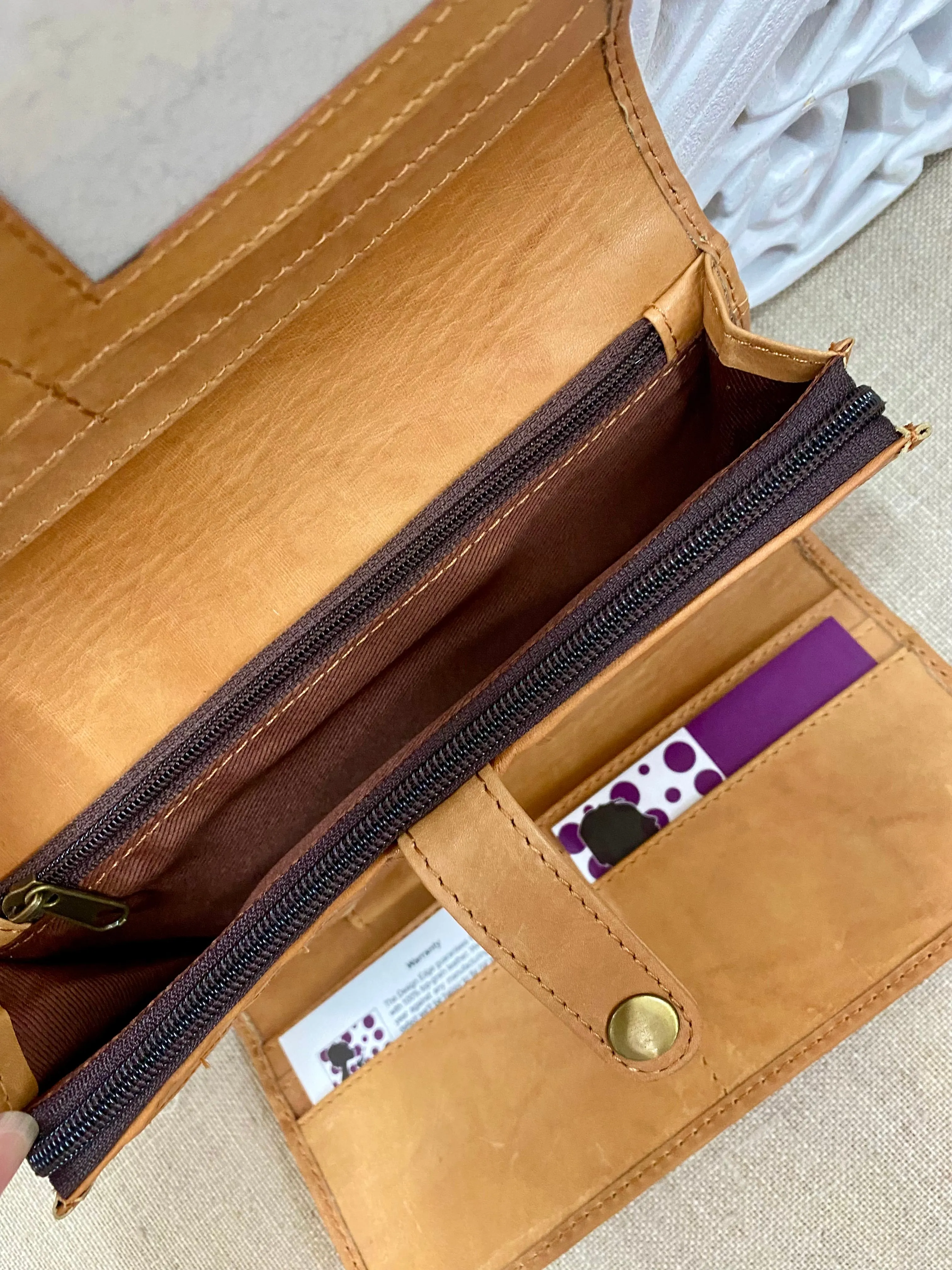 New York Ladies Cowhide Wallet  Tan