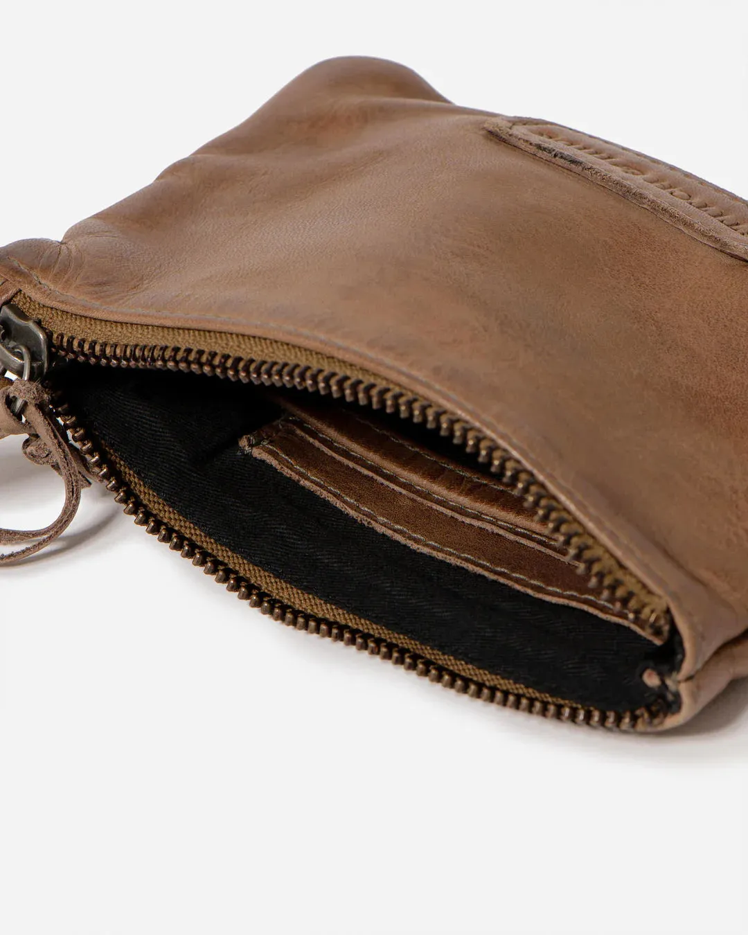 STITCH & HIDE - MELBOURNE POUCH in SADDLE